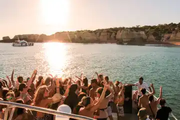 Belize Boat Party (from Portimao)